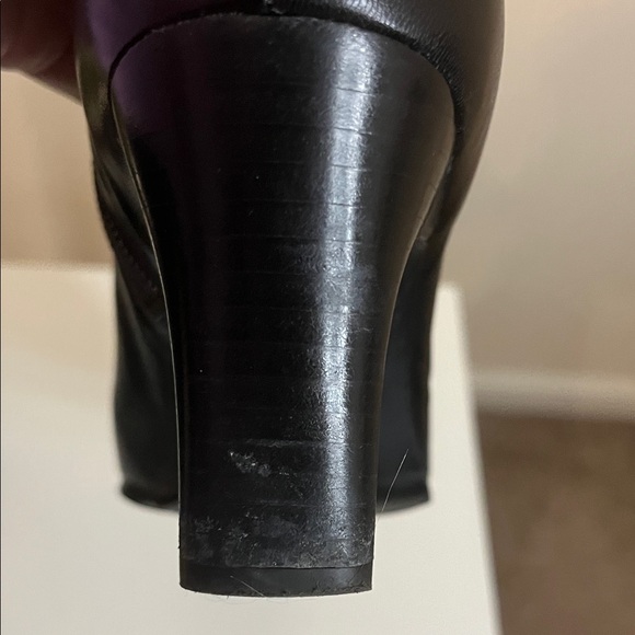 Nine West Women’s Leather Black Heeled Square Toe Boots Size 7.5 - Picture 9 of 10